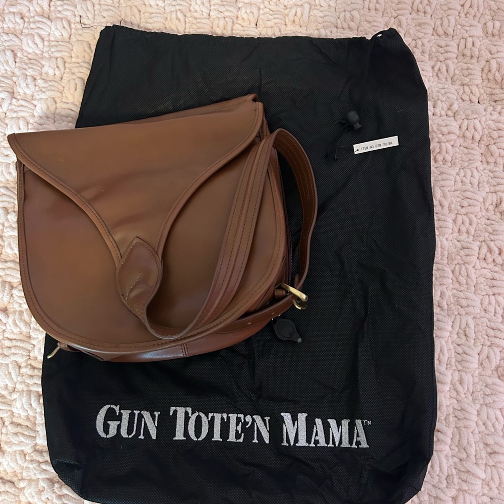 Gun Toten Mama Brown Leather Crossbody Saddle Bag